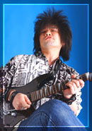 猿渡編集長近影